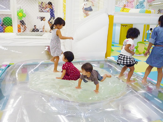Children playing with toys Wave Rider II